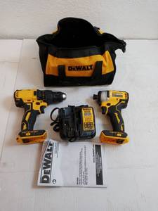 lot 43 image: Dewalt 20V Max 14 Brushless impact driver set wBag---NO BATTERY