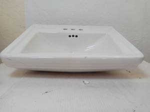 lot 159 image: Aquasource Sink W28x L18