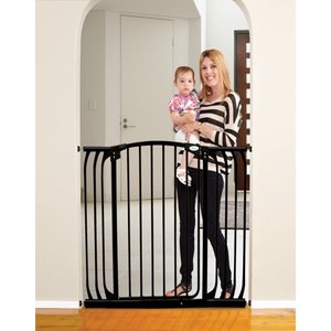 lot 231 image: Dreambaby Extra Tall Swing Closed Security Gate, White