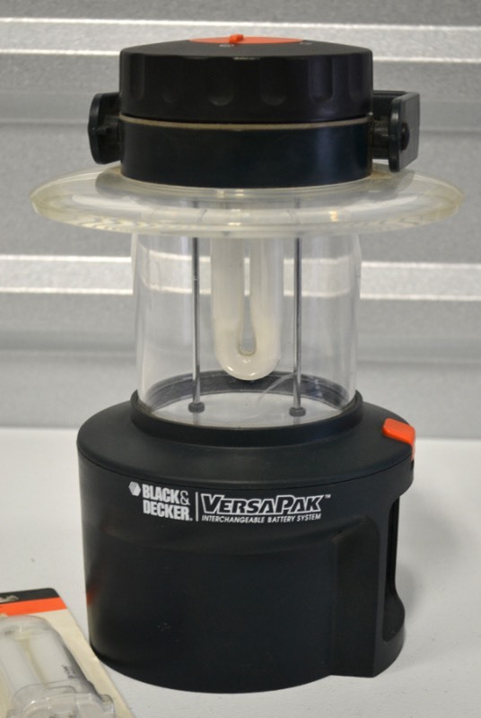 VersaPak Lantern, Leftovers KC Online Auction 11