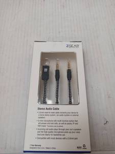 lot 13 image: ZGEAR 4FT AUXILIARY AUDIO CABLE, FOR 3.5mm AUDIO