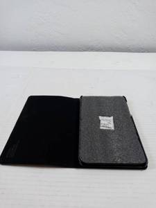lot 102 image: Tucano Case Hard Case Cover Case For Samsung Galaxy Tab A 7, Black
