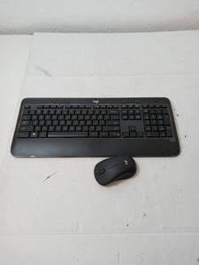 lot 136 image: Logitech MK540 ADVANCED Instantly familiar. Simply advanced.