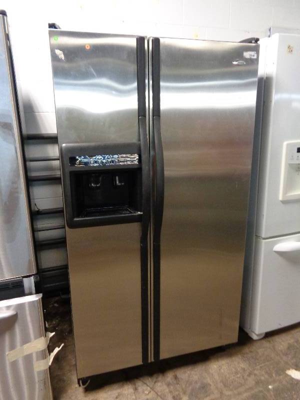 lot 08 image: Amana Side by Side Refrigerator