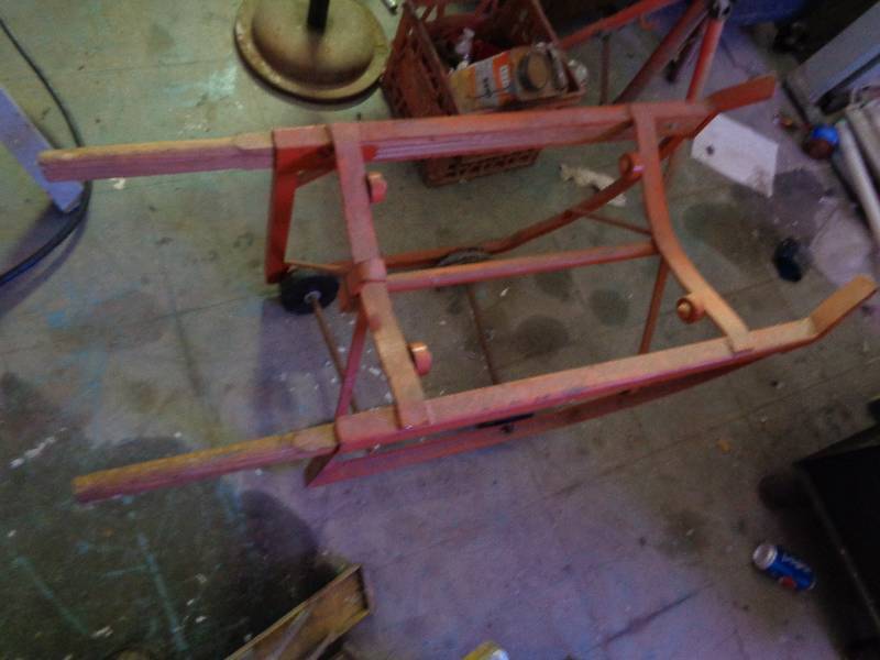 lot 47 image: Barrel Dolly