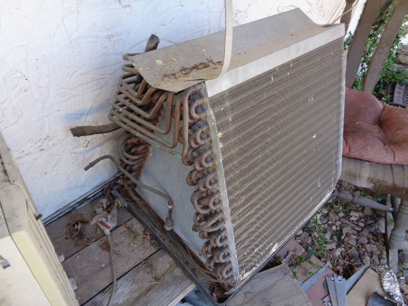 lot 49 image: A Coil
