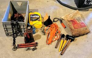 lot 8051 image: Crate Full of AutoGarage Items - Truck Tire Chains, Transport Chain, Vtg Rainbow Eagle Pump Oiler, Vtg Hydraulic Bottle Car Jack  more