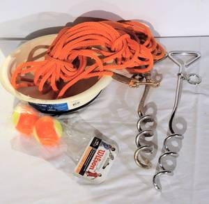lot 8064 image: Large Dog Lot - Orange Braided Rope Dog Leash, (2) Spiral Dog Tie Out Stakes, 3.1 QT Feeding Dish  (2) Wilson Tennis Balls