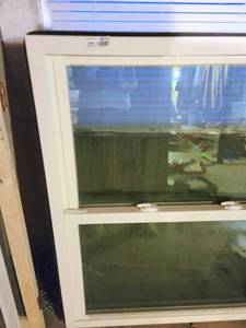 lot 8073 image: Alliance Window Approx 39.75 W x 45.5 T