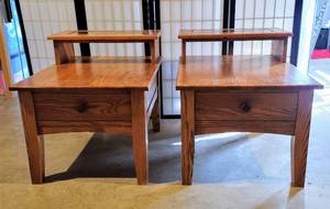 lot 8104 image: Pair of Vintage 2-Tiered Side End Tables