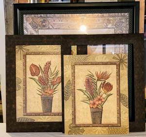 lot 8106 image: (3) Beautiful Wall Art Decor - 21 x 25 and 32 x 32