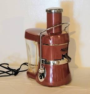 lot 8117 image: Jack LaLanne Power Juicer