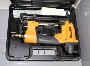 lot 8004 image: Stanley Bostitch S32 Pneumatic Stapler