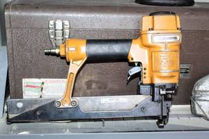 lot 8006 image: Stanley Bostitch Pneumatic Stapler Model No. T40S2 & Heavy Duty Pneumatic Duo-Fast Model KS-7640