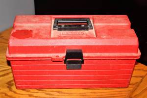 lot 8009 image: Sears Craftsman Heavy Duty Industrial Planer in Tuffbox, Senco Galvanized 16 Gauge Staples and Collated Fasteners GRSP12DZ
